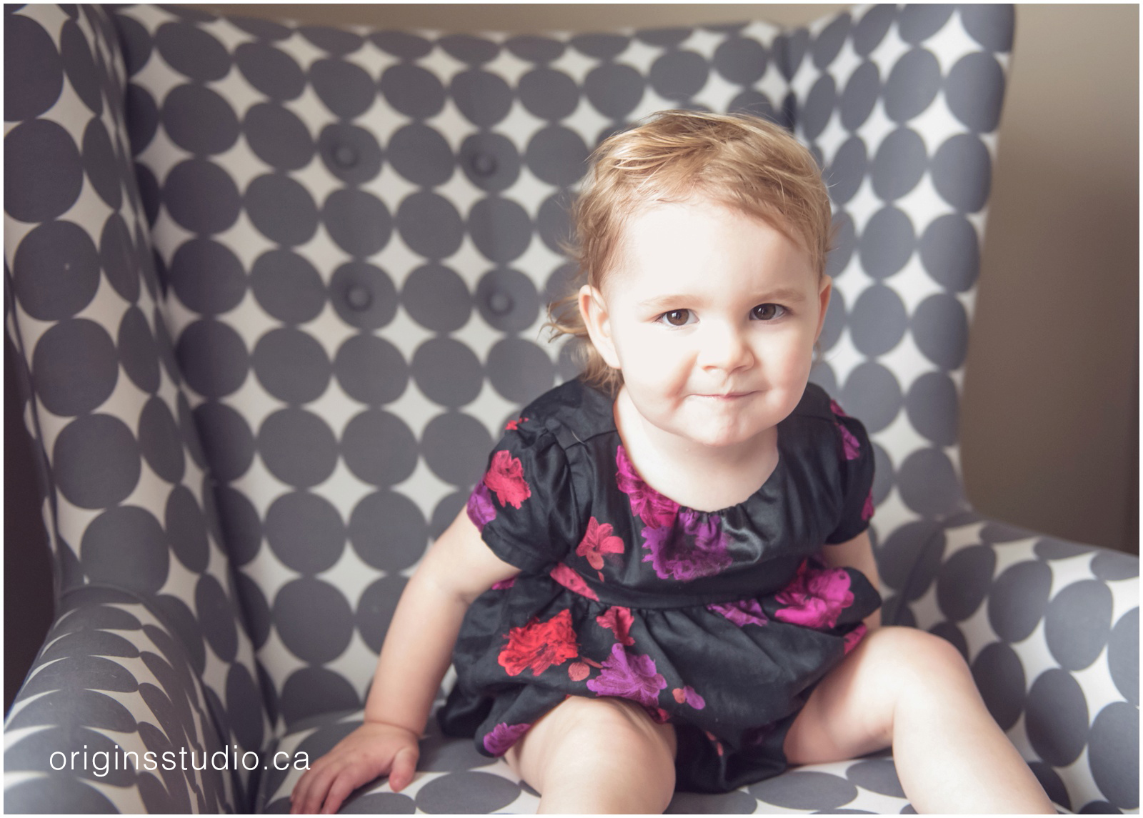 Calgary Photographer specializing in children's and family and newborn photography_0081