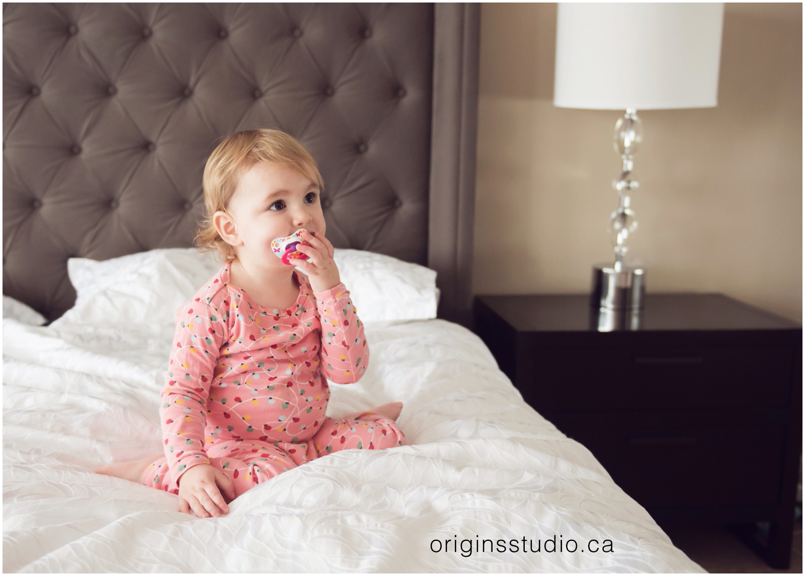 Calgary Photographer specializing in children's and family and newborn photography_0084